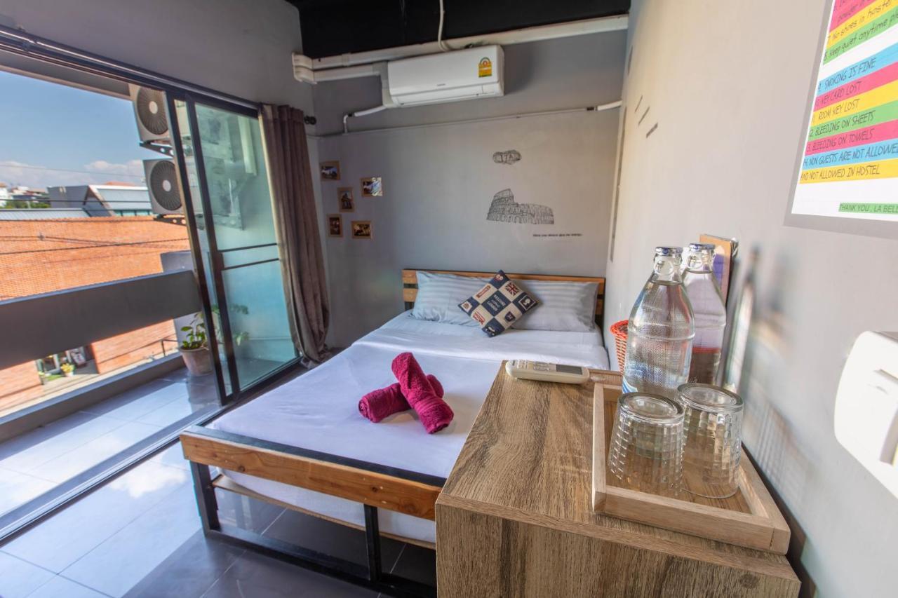 La Belle Nuit House Hostel Chiang Mai Luaran gambar